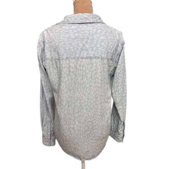 Pistola Evie Designer Button Up Blouse Shadow Leopard Size S Top MSRP $161 - Picture 7 of 13